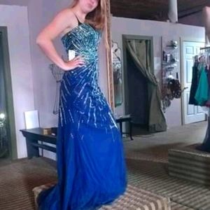 Alyce paris one of a kind dress